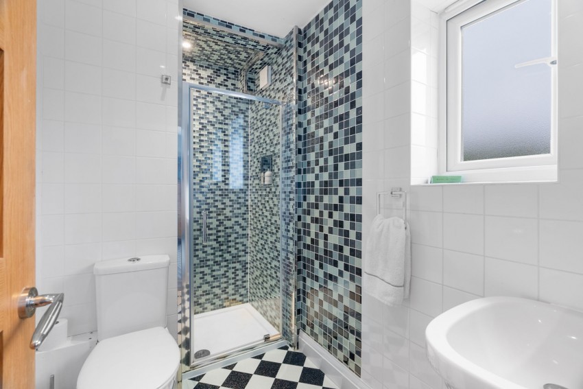 Images for Wratting Road, Haverhill, CB9 EAID:4037033056 BID:2f5b1148-b901-4d34-9e72-64b6a96df570