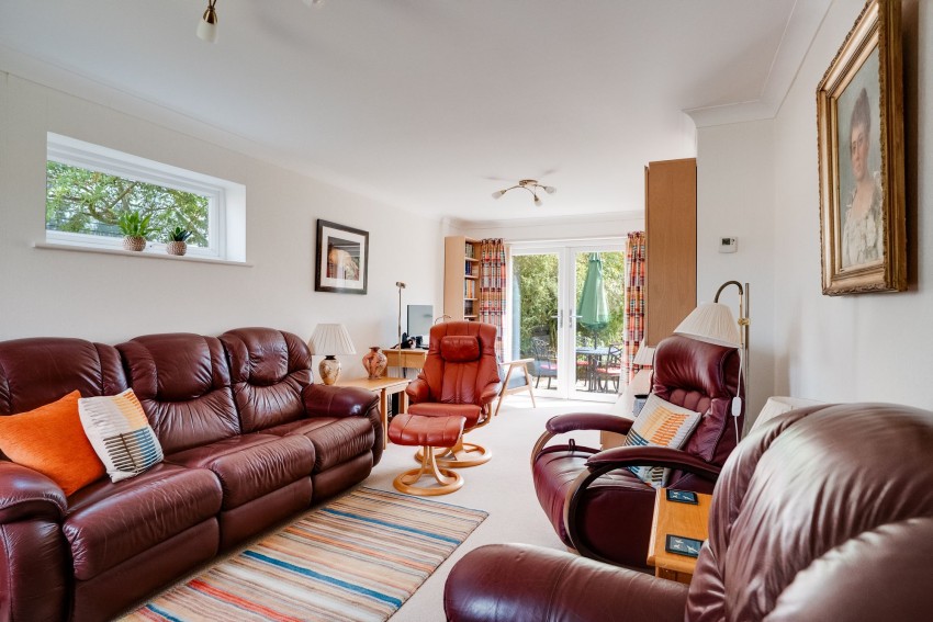 Images for Balsham Road, Linton, CB21 EAID:4037033056 BID:2f5b1148-b901-4d34-9e72-64b6a96df570