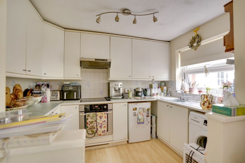 Images for Chandlers Court, Burwell, CB25 EAID:4037033056 BID:e22d2fe2-cd8a-4ee5-877e-aff44adbf8aa