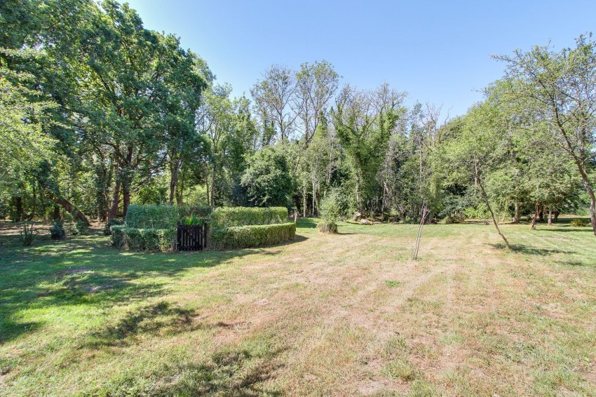 Images for Main Road, West Bilney, PE32 EAID:4037033056 BID:1d497ef6-e698-4427-833a-3b42529ac059