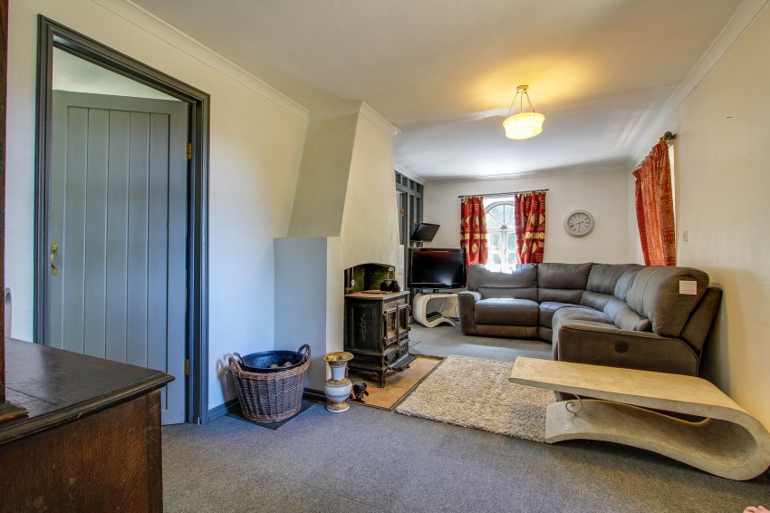 Images for Main Road, West Bilney, PE32 EAID:4037033056 BID:1d497ef6-e698-4427-833a-3b42529ac059