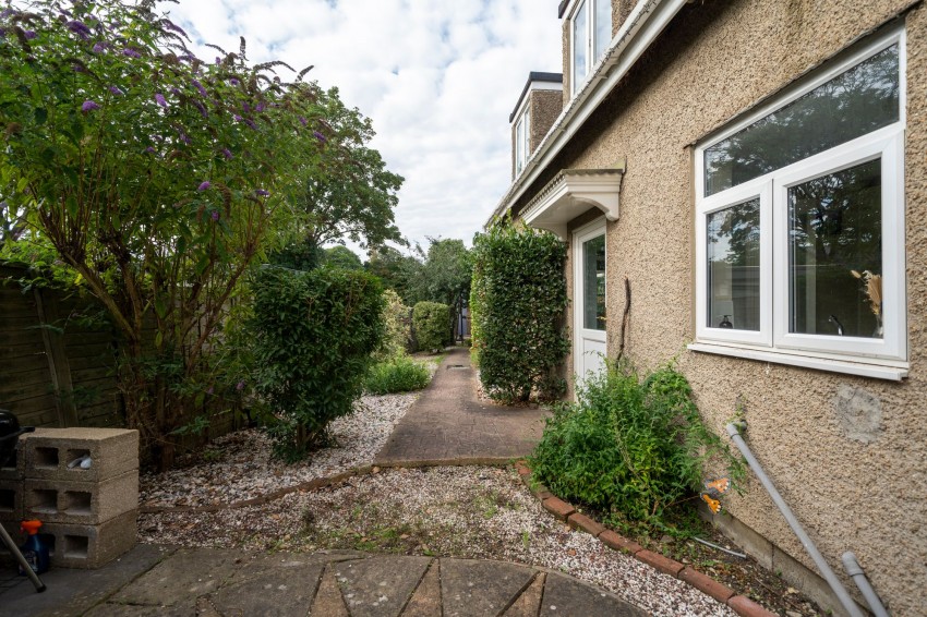 Images for Newmarket Road, Stretham, CB6 EAID:4037033056 BID:d3db0e0c-3850-402c-b88b-52680bec4ac9