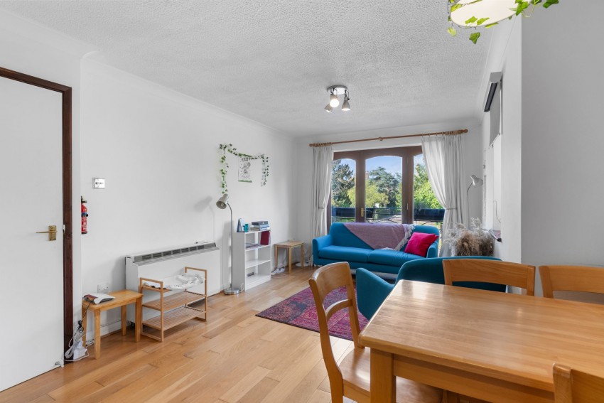 Images for Kings Road, Cambridge, CB3 EAID:4037033056 BID:df7a2b8e-b283-433c-96bc-9990089caf32