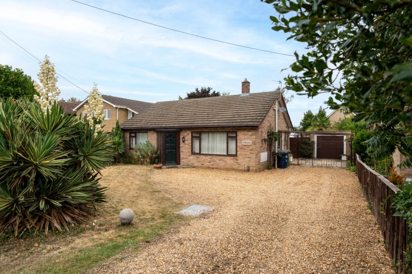 Images for Newington, Willingham, CB24 EAID:4037033056 BID:e9c2a2d5-4edb-4404-af16-967a1de68210