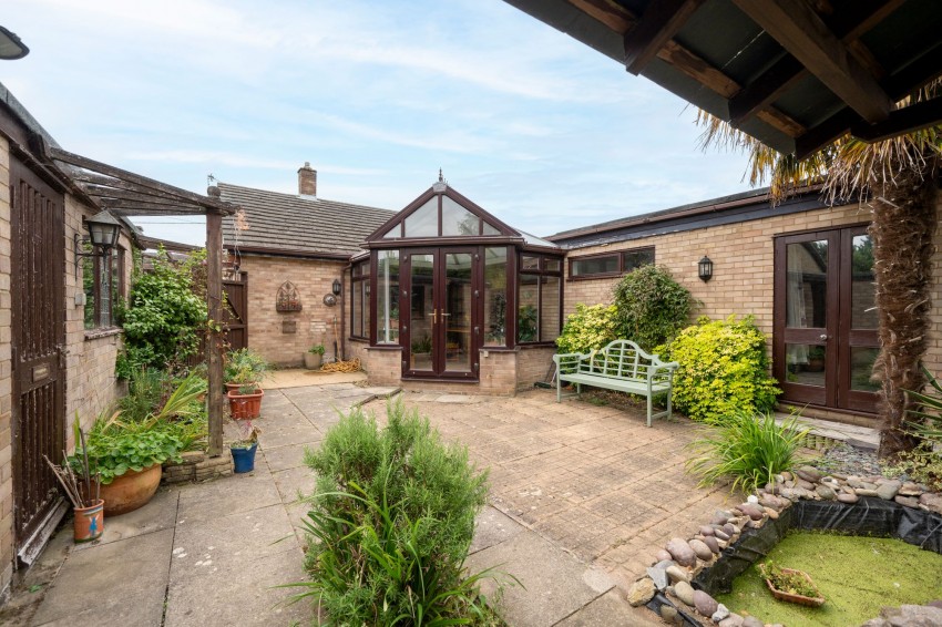 Images for Newington, Willingham, CB24 EAID:4037033056 BID:e9c2a2d5-4edb-4404-af16-967a1de68210