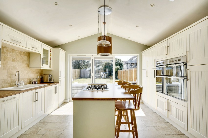 Images for Valley Way, Newmarket, CB8 EAID:4037033056 BID:e22d2fe2-cd8a-4ee5-877e-aff44adbf8aa
