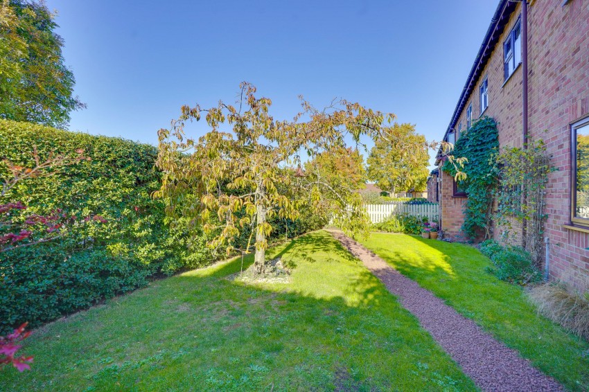 Images for Gimbert Road, Soham, CB7 EAID:4037033056 BID:e22d2fe2-cd8a-4ee5-877e-aff44adbf8aa