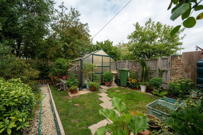 Images for Boxworth End, Swavesey, CB24 EAID:4037033056 BID:e9c2a2d5-4edb-4404-af16-967a1de68210