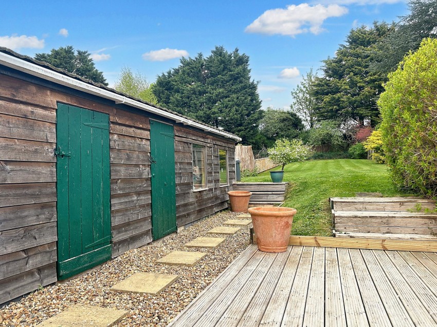 Images for New Cheveley Road, Newmarket, CB8 EAID:4037033056 BID:e22d2fe2-cd8a-4ee5-877e-aff44adbf8aa