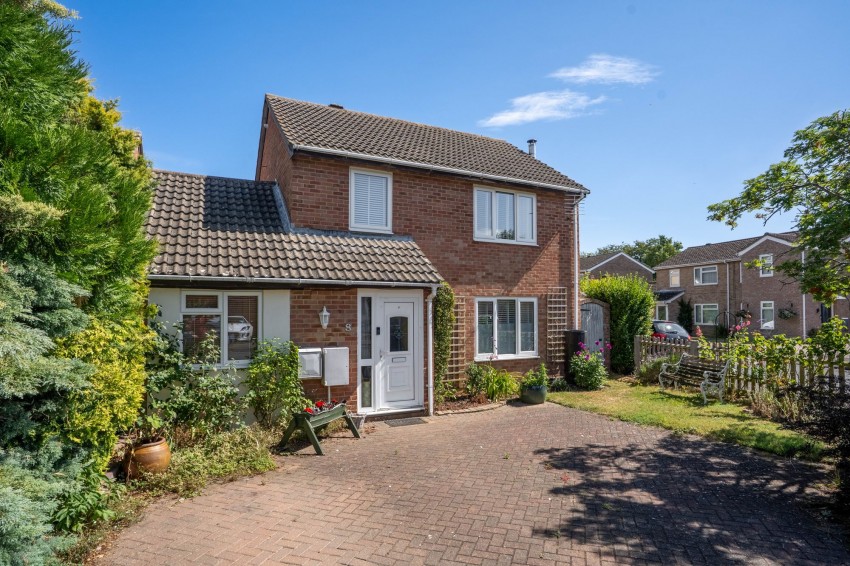 Images for Elstow Close, Over, CB24 EAID:4037033056 BID:e9c2a2d5-4edb-4404-af16-967a1de68210