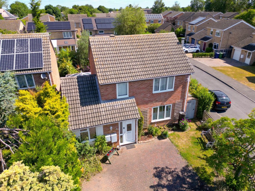 Images for Elstow Close, Over, CB24 EAID:4037033056 BID:e9c2a2d5-4edb-4404-af16-967a1de68210
