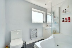 Images for Whitegates, Newmarket, CB8