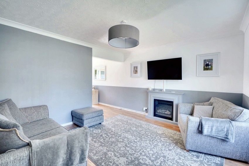 Images for Whitegates, Newmarket, CB8 EAID:4037033056 BID:e22d2fe2-cd8a-4ee5-877e-aff44adbf8aa