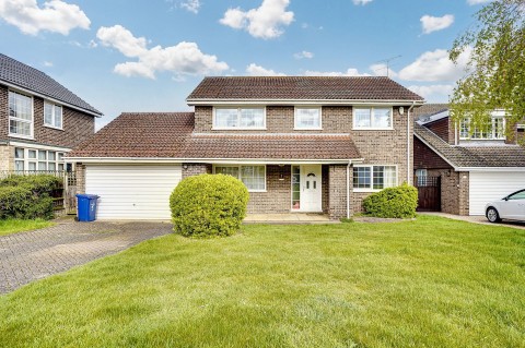 View Full Details for Brookfields Close, Newmarket, CB8 - EAID:4037033056, BID:e22d2fe2-cd8a-4ee5-877e-aff44adbf8aa