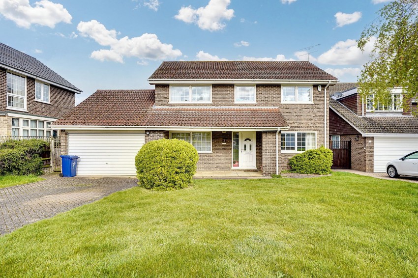 Images for Brookfields Close, Newmarket, CB8 EAID:4037033056 BID:e22d2fe2-cd8a-4ee5-877e-aff44adbf8aa