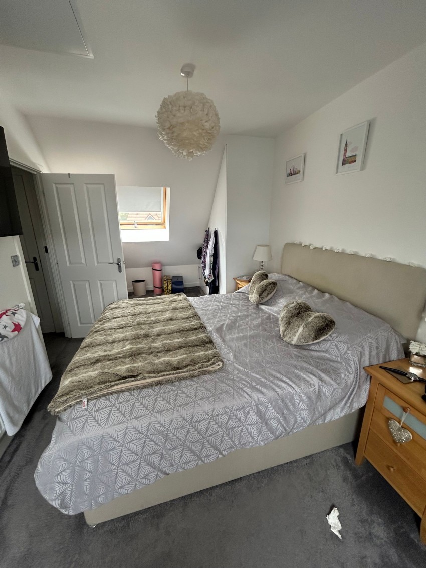 Images for Orbell Avenue, Little Wratting, CB9 EAID:4037033056 BID:2f5b1148-b901-4d34-9e72-64b6a96df570