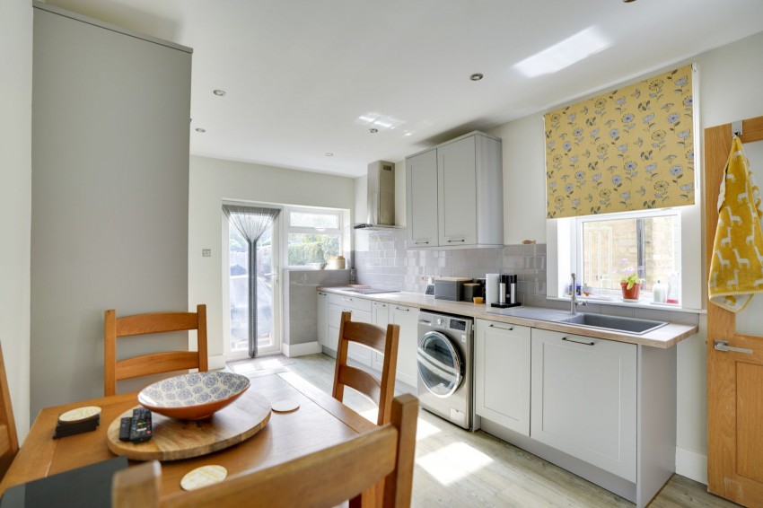 Images for King Edward Vii Road, Newmarket, CB8 EAID:4037033056 BID:e22d2fe2-cd8a-4ee5-877e-aff44adbf8aa