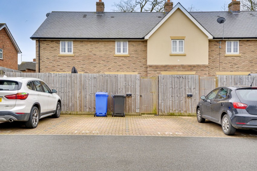 Images for Valley Way, Newmarket, CB8 EAID:4037033056 BID:e22d2fe2-cd8a-4ee5-877e-aff44adbf8aa