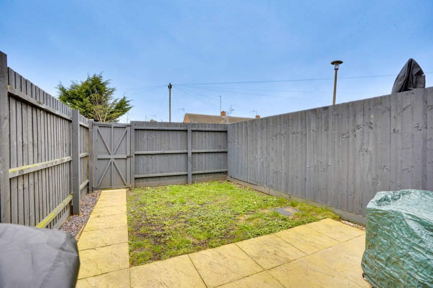 Images for Valley Way, Newmarket, CB8 EAID:4037033056 BID:e22d2fe2-cd8a-4ee5-877e-aff44adbf8aa