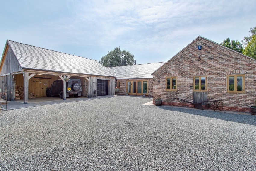 Images for Common Way, Tydd St. Mary, PE13 EAID:4037033056 BID:1d497ef6-e698-4427-833a-3b42529ac059