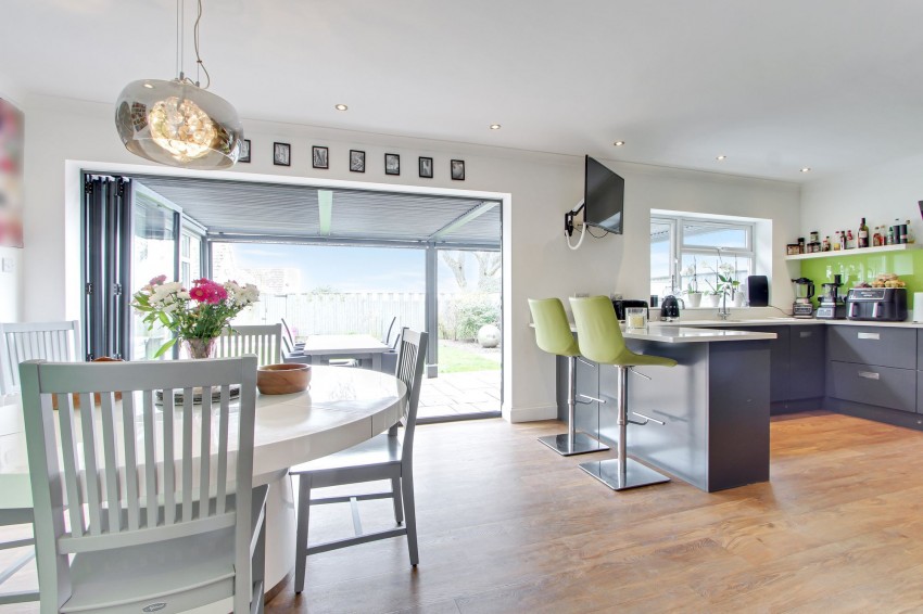 Images for Main Road, Friday Bridge, PE14 EAID:4037033056 BID:1d497ef6-e698-4427-833a-3b42529ac059