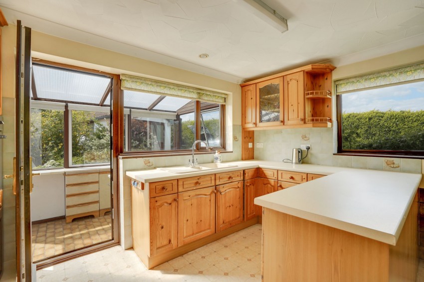 Images for Cross Green, Dullingham, CB8 EAID:4037033056 BID:e22d2fe2-cd8a-4ee5-877e-aff44adbf8aa