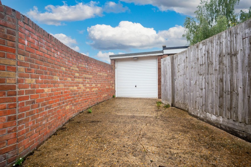 Images for Tavistock Road, Cambridge, CB4 EAID:4037033056 BID:df7a2b8e-b283-433c-96bc-9990089caf32