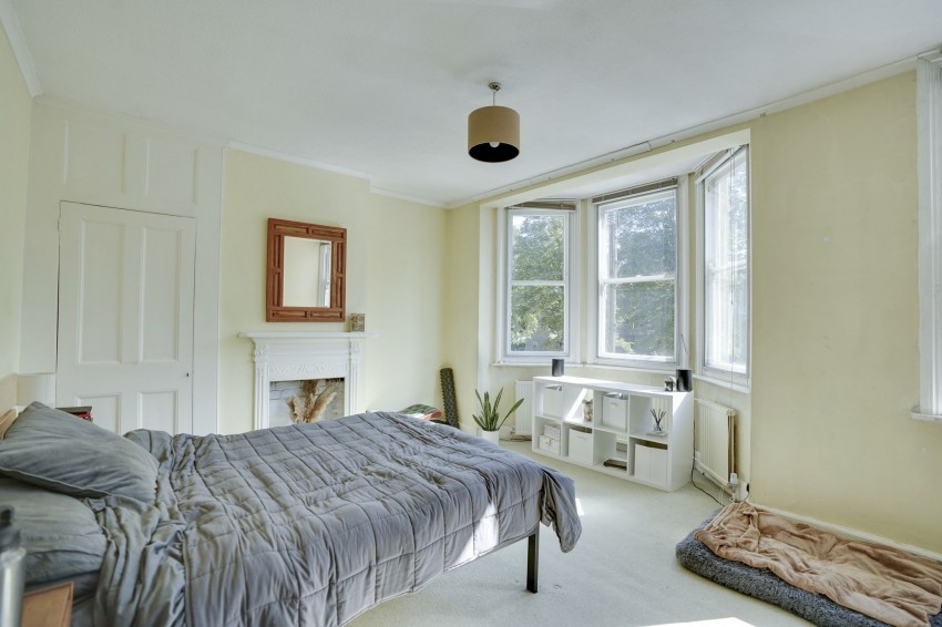 Images for High Street, Newmarket, CB8 EAID:4037033056 BID:e22d2fe2-cd8a-4ee5-877e-aff44adbf8aa