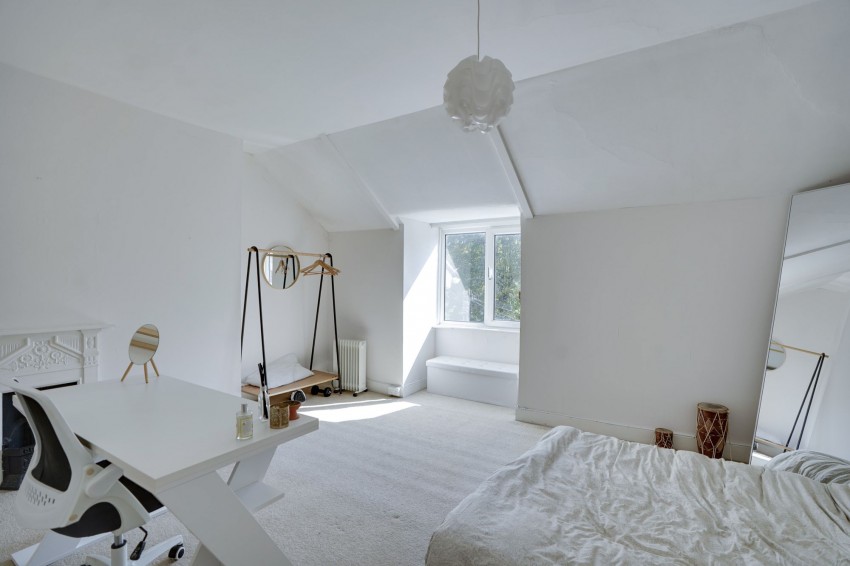 Images for High Street, Newmarket, CB8 EAID:4037033056 BID:e22d2fe2-cd8a-4ee5-877e-aff44adbf8aa