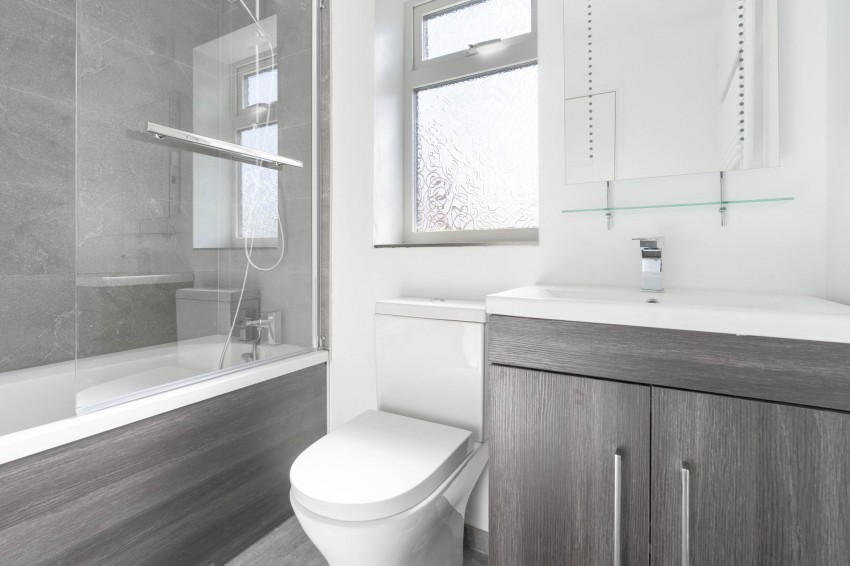 Images for Queens Close, Over, CB24 EAID:4037033056 BID:e9c2a2d5-4edb-4404-af16-967a1de68210