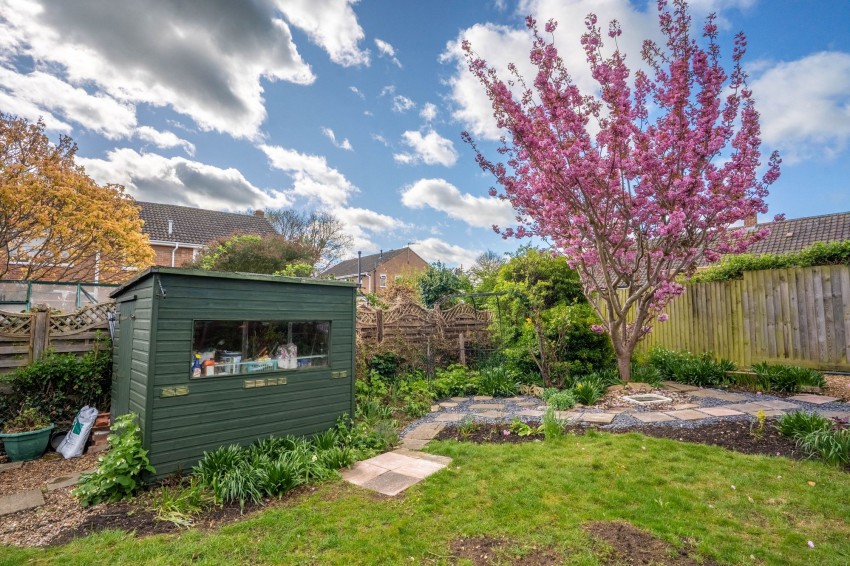 Images for Queens Close, Over, CB24 EAID:4037033056 BID:e9c2a2d5-4edb-4404-af16-967a1de68210