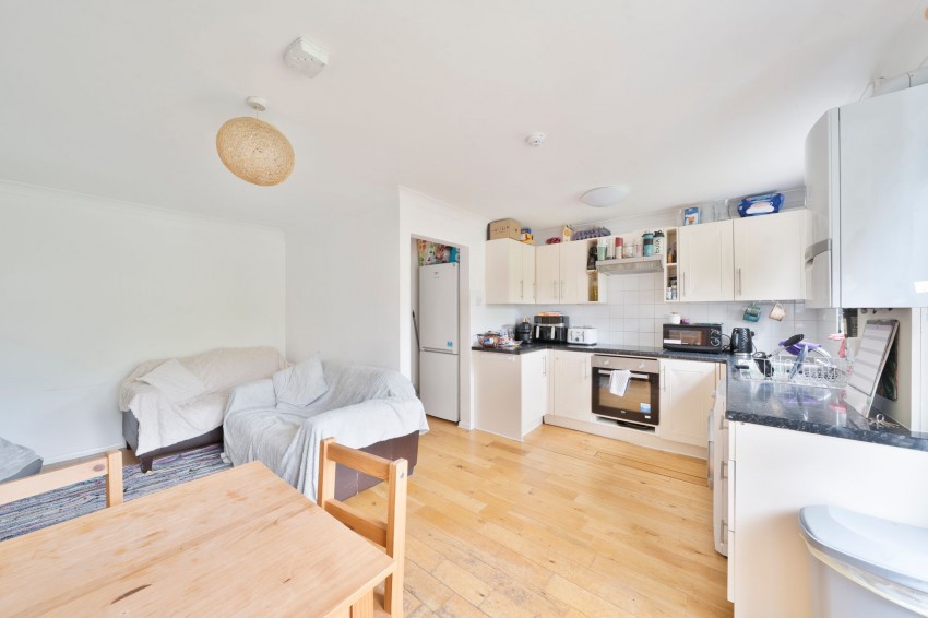 Images for Thoday Street, Cambridge, CB1 EAID:4037033056 BID:df7a2b8e-b283-433c-96bc-9990089caf32