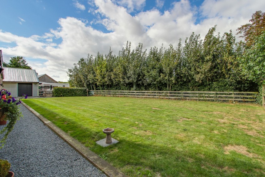 Images for Common Way, Tydd St. Mary, PE13 EAID:4037033056 BID:1d497ef6-e698-4427-833a-3b42529ac059