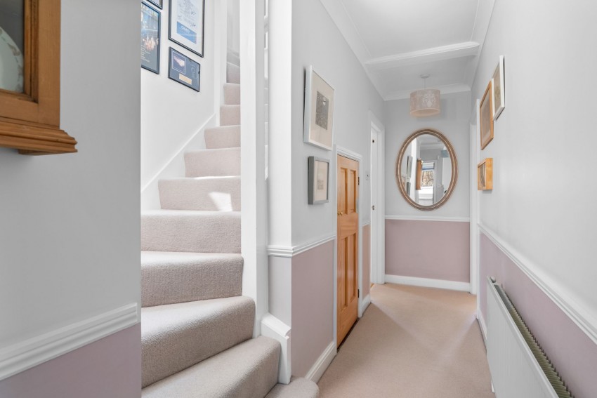 Images for High Street, Linton, CB21 EAID:4037033056 BID:2f5b1148-b901-4d34-9e72-64b6a96df570