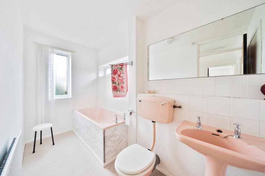 Images for Old Farm Close, Histon, CB24 EAID:4037033056 BID:df7a2b8e-b283-433c-96bc-9990089caf32