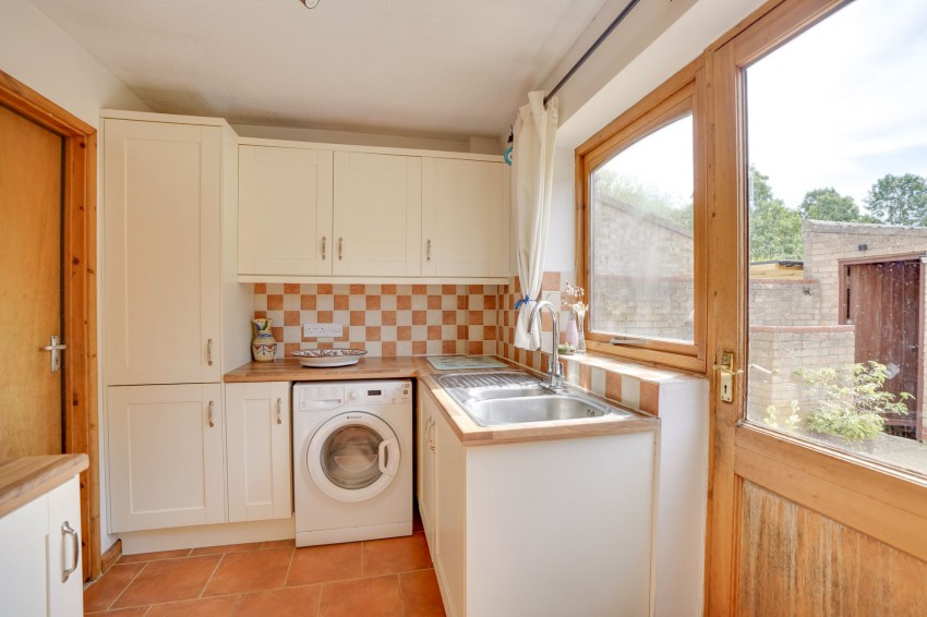 Images for Noel Murless Drive, Newmarket, CB8 EAID:4037033056 BID:e22d2fe2-cd8a-4ee5-877e-aff44adbf8aa