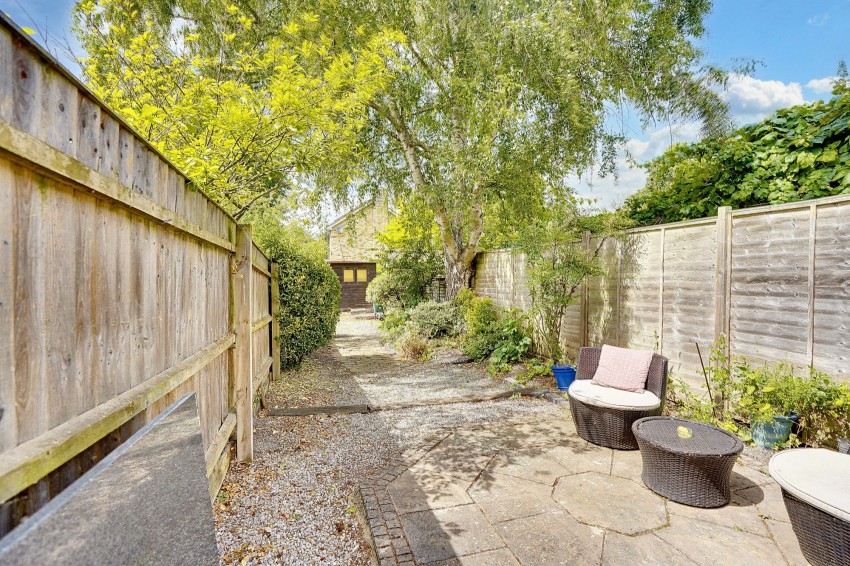Images for Commercial End, Swaffham Bulbeck, CB25 EAID:4037033056 BID:e22d2fe2-cd8a-4ee5-877e-aff44adbf8aa