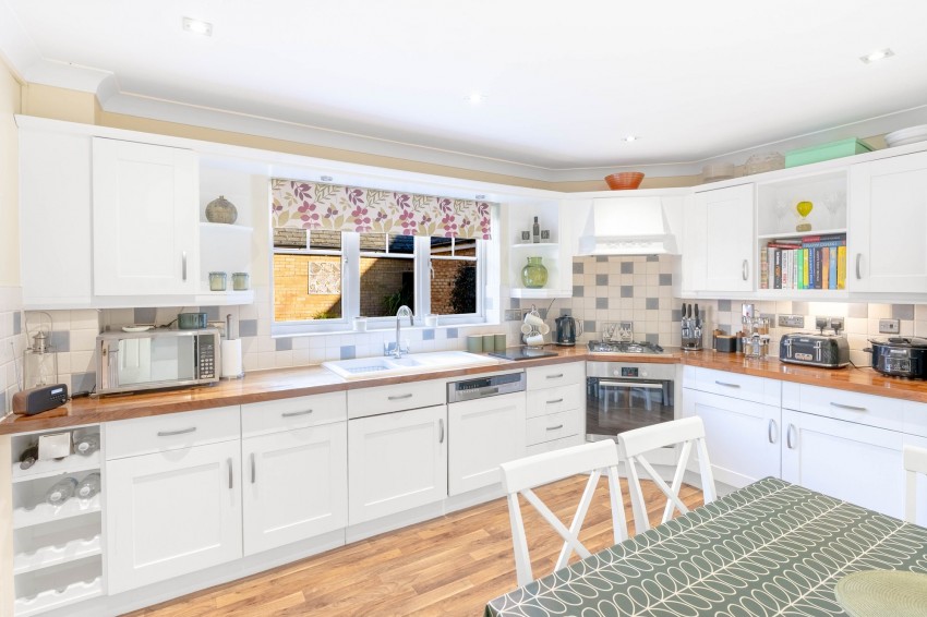 Images for Pyrethrum Way, Willingham, CB24 EAID:4037033056 BID:e9c2a2d5-4edb-4404-af16-967a1de68210