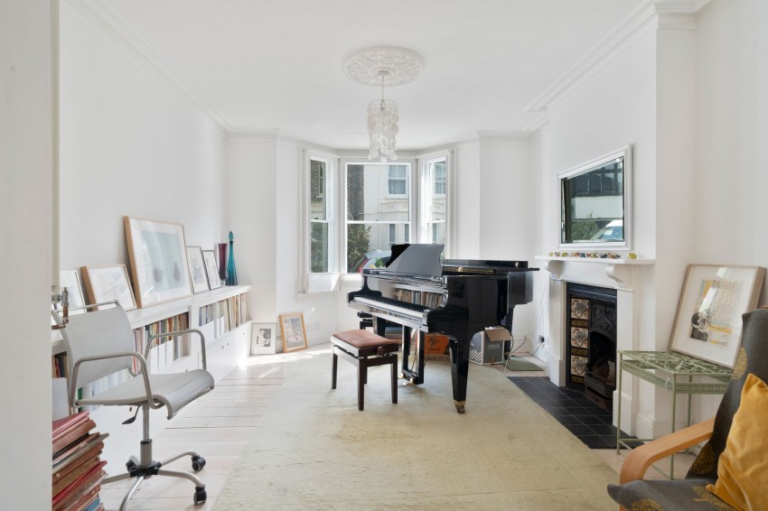 Images for Carlyle Road, Cambridge, CB4 EAID:4037033056 BID:df7a2b8e-b283-433c-96bc-9990089caf32