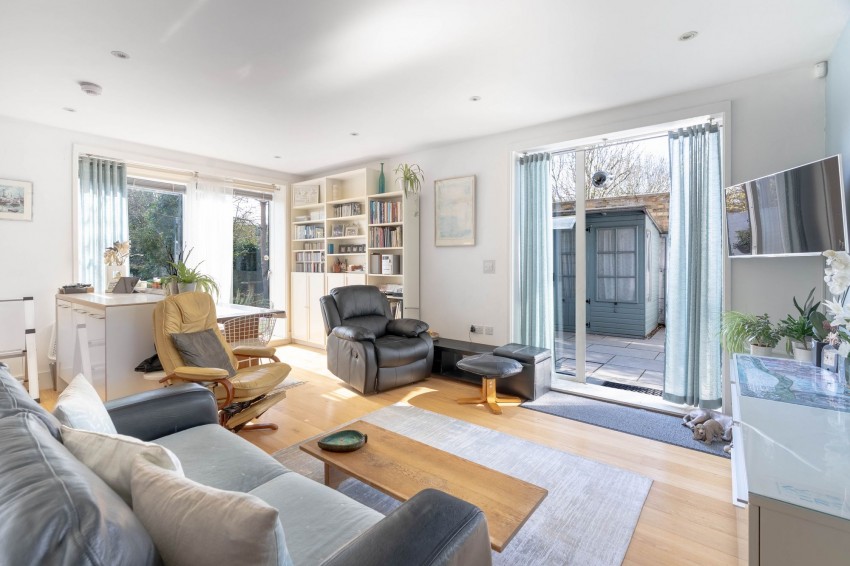 Images for Brooklands Avenue, Cambridge, CB2 EAID:4037033056 BID:df7a2b8e-b283-433c-96bc-9990089caf32