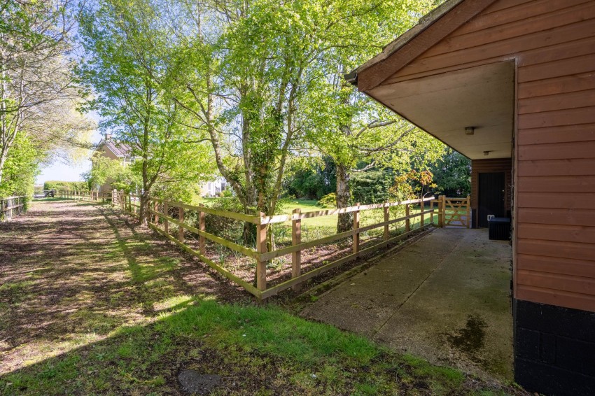 Images for Rose & Crown Road, Swavesey, CB24 EAID:4037033056 BID:e9c2a2d5-4edb-4404-af16-967a1de68210