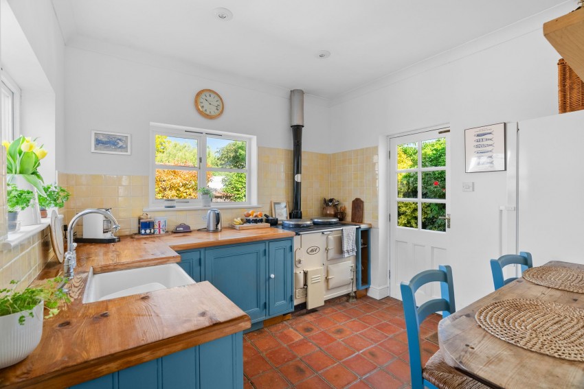 Images for Coles Lane, Linton, CB21 EAID:4037033056 BID:2f5b1148-b901-4d34-9e72-64b6a96df570