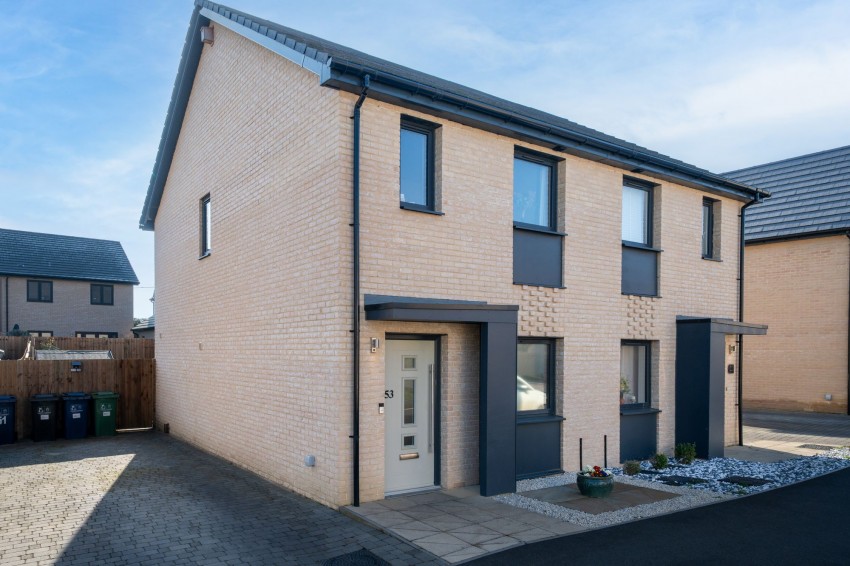 Images for Windmill Close, Over, CB24 EAID:4037033056 BID:e9c2a2d5-4edb-4404-af16-967a1de68210