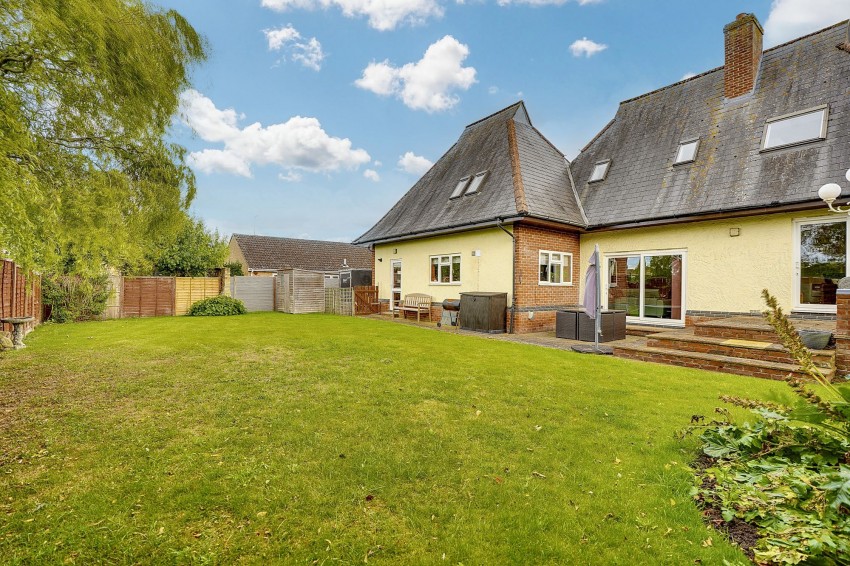 Images for Staples Lane, Soham, CB7 EAID:4037033056 BID:e22d2fe2-cd8a-4ee5-877e-aff44adbf8aa