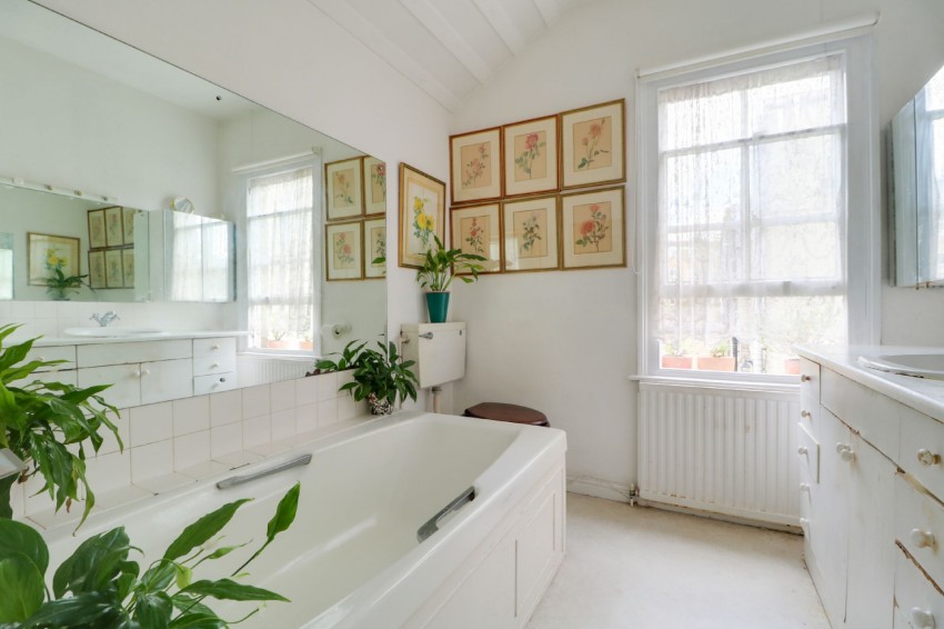 Images for Lowther Street, Newmarket, CB8 EAID:4037033056 BID:e22d2fe2-cd8a-4ee5-877e-aff44adbf8aa
