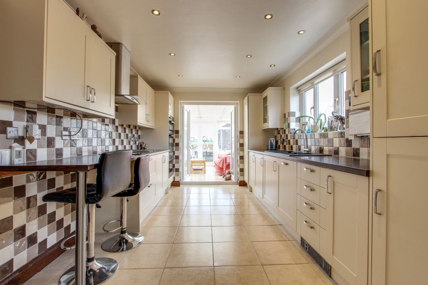 Images for St. Pauls Road North, Walton Highway, PE14 EAID:4037033056 BID:1d497ef6-e698-4427-833a-3b42529ac059