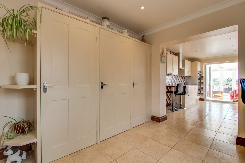 Images for St. Pauls Road North, Walton Highway, PE14 EAID:4037033056 BID:1d497ef6-e698-4427-833a-3b42529ac059