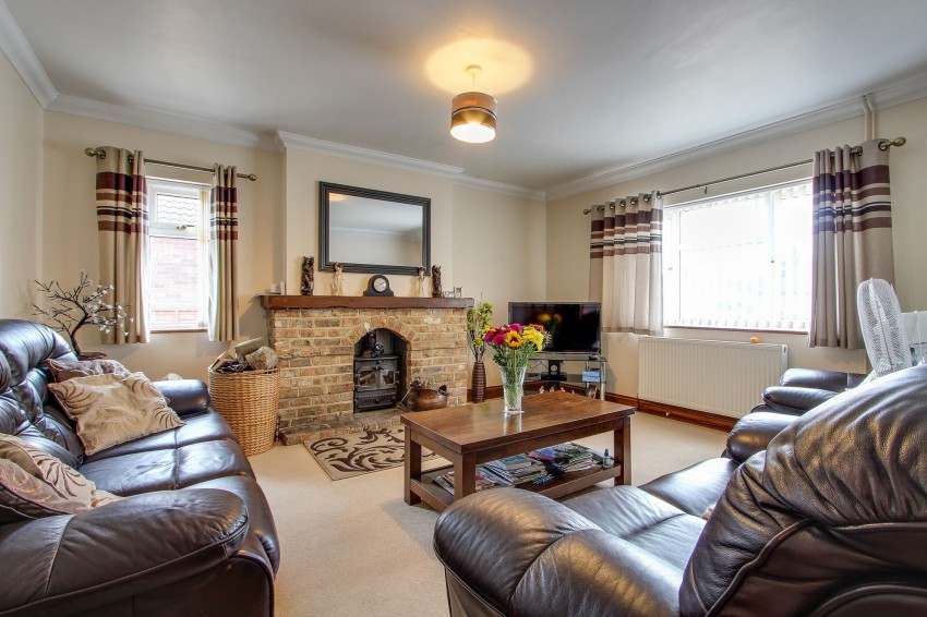 Images for St. Pauls Road North, Walton Highway, PE14 EAID:4037033056 BID:1d497ef6-e698-4427-833a-3b42529ac059