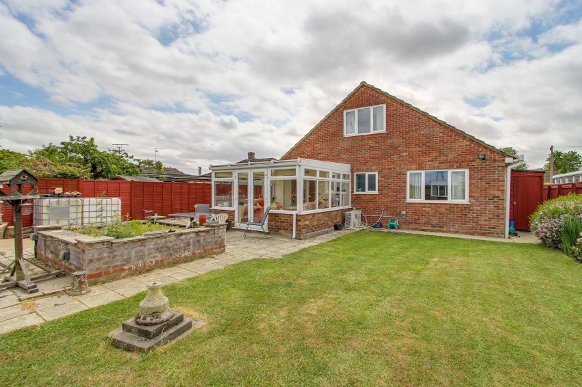 Images for St. Pauls Road North, Walton Highway, PE14 EAID:4037033056 BID:1d497ef6-e698-4427-833a-3b42529ac059