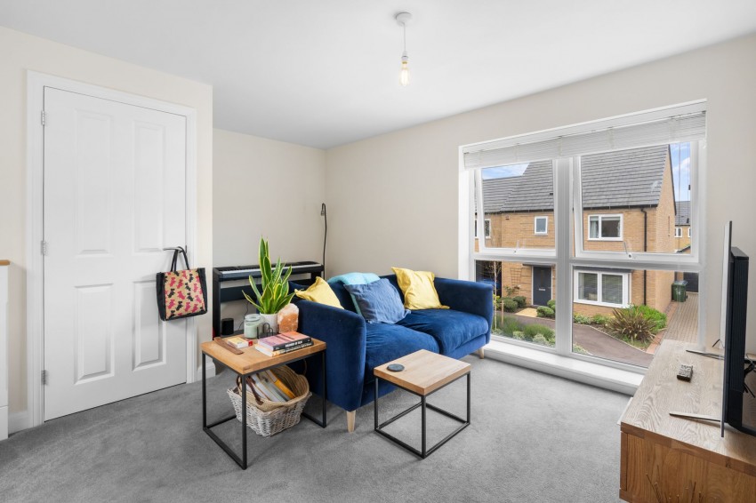 Images for Mistle Thrush Drive, Northstowe, CB24 EAID:4037033056 BID:e9c2a2d5-4edb-4404-af16-967a1de68210